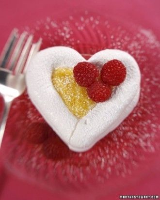 Heart shaped meringues