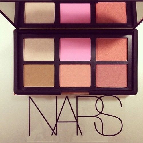Nars makeup kit Nars makeup kit