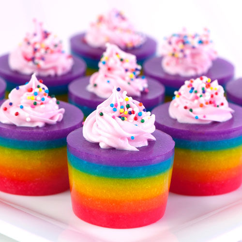 Rainbow cake jelly shot Rainbow cake jelly shot