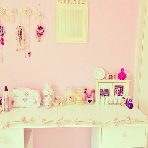 Elegant white vanity Elegant white vanity