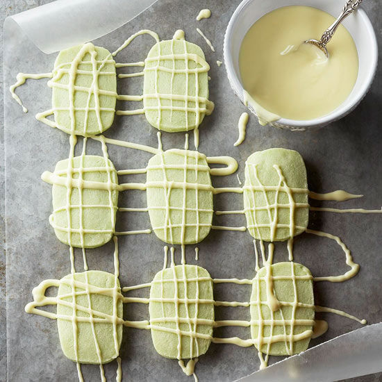 White chocolate shortbread
