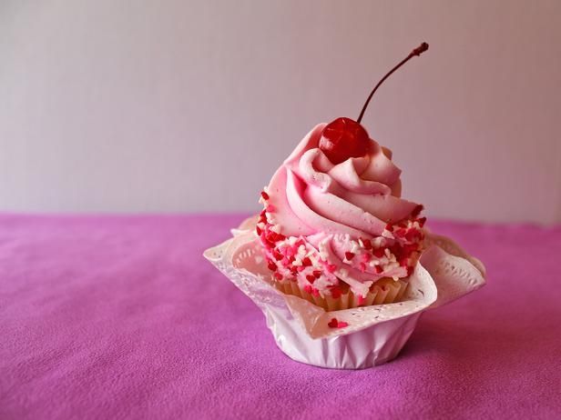 Doily treat cup for kids