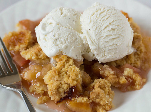Apple crisp dessert Apple crisp dessert