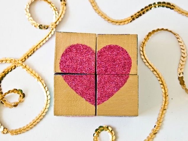 Glittering block puzzle