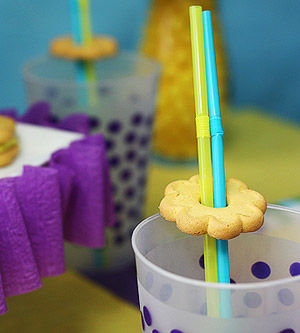 Cookie straw Cookie straw