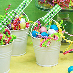 Egg hunt favor