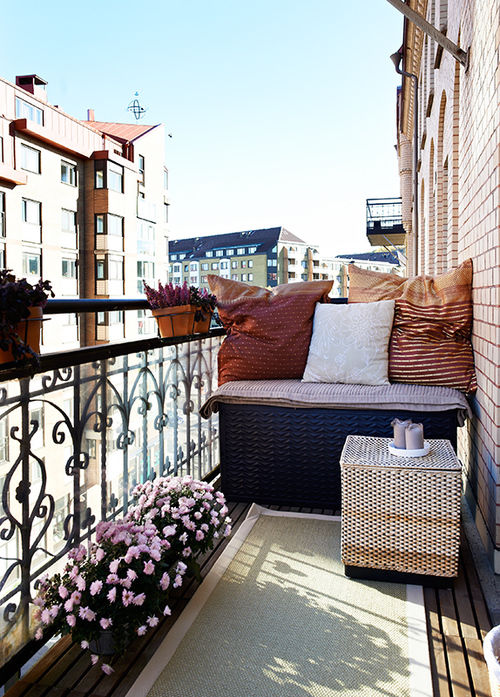 Outdoor nook