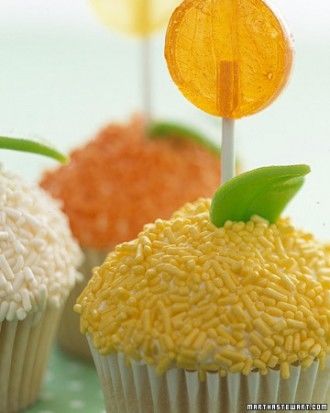 Lollipop cupcakes