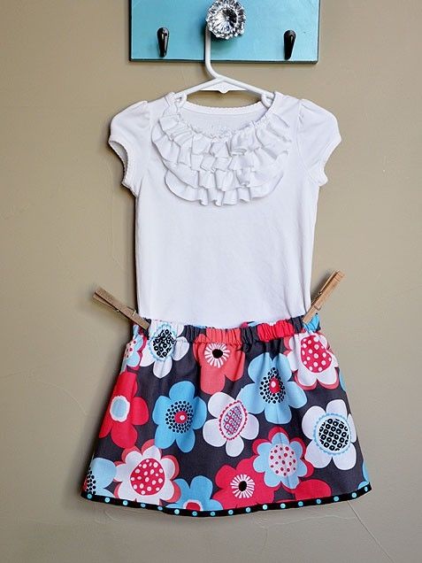 Ruffle embellished tee