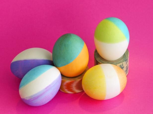 Neon dip dyed eggs