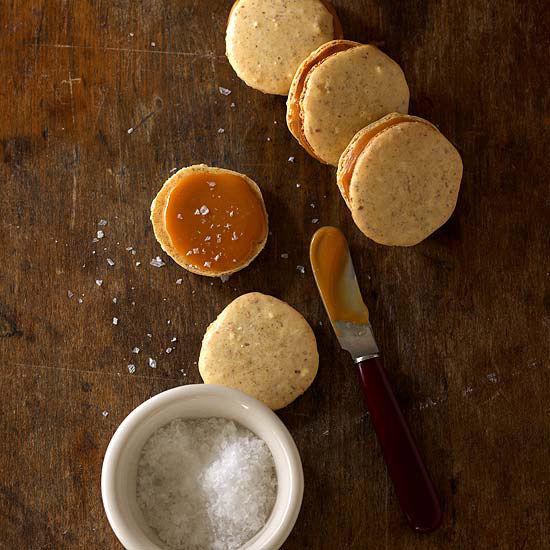 Salted caramel ginger macaroons