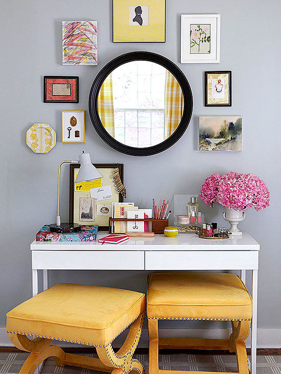 Artistic wall art displays Artistic wall art displays