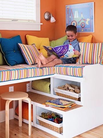 Kids room window seat Kids room window seat