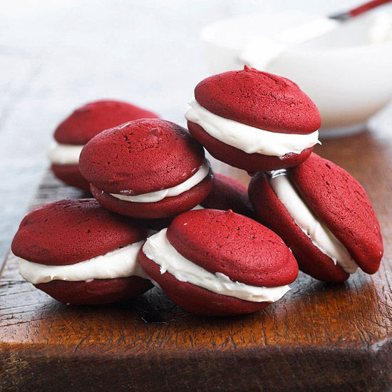 Red velvet whoopie pies Red velvet whoopie pies