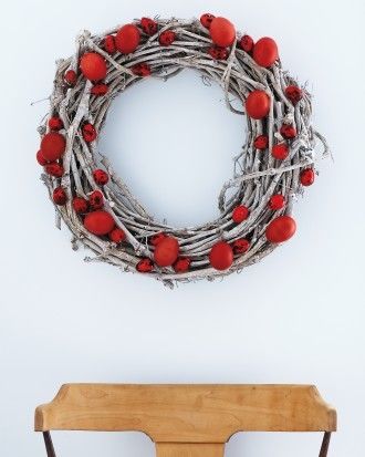 Red eggs wreath Red eggs wreath