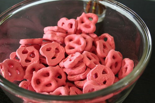 Pink chocolate pretzels
