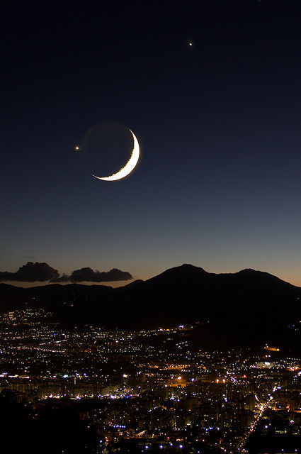 Moon glimmer Moon glimmer
