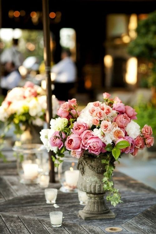 Wedding table arrangement