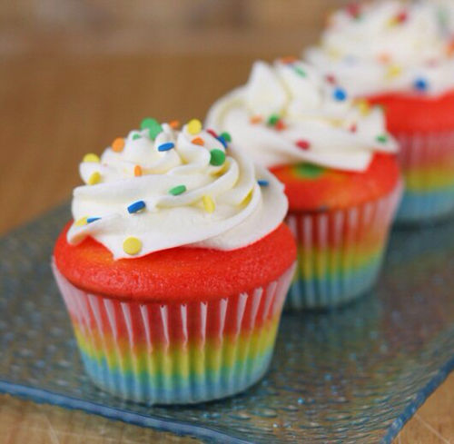 Rainbow sprinkled cupcakes Rainbow sprinkled cupcakes