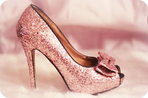Pretty Dusty Rose Glitter Pump
