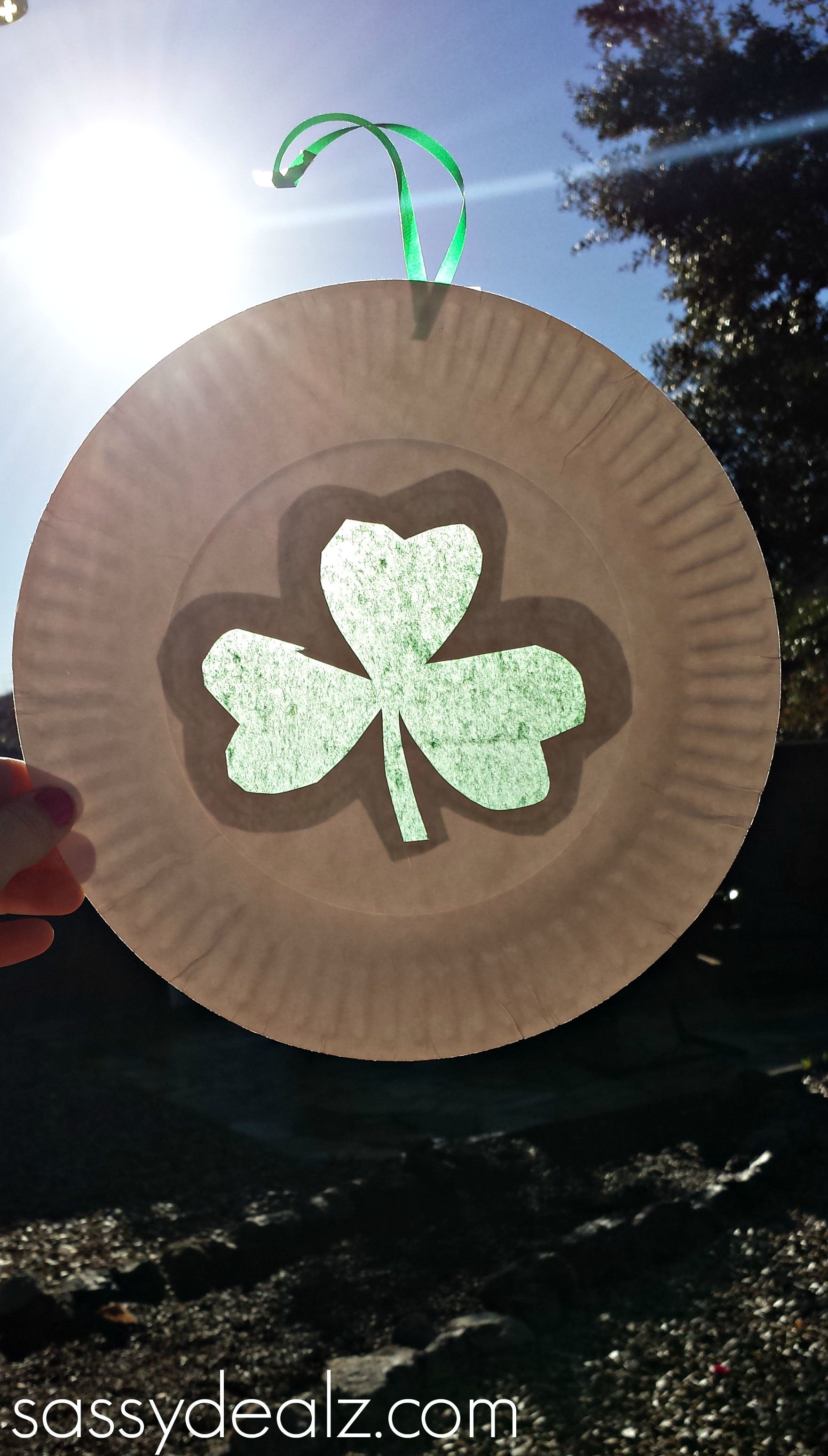 Shamrock sun catcher paper plate Shamrock sun catcher paper plate