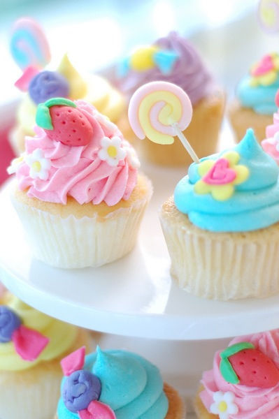 Pastel sweet cupcakes