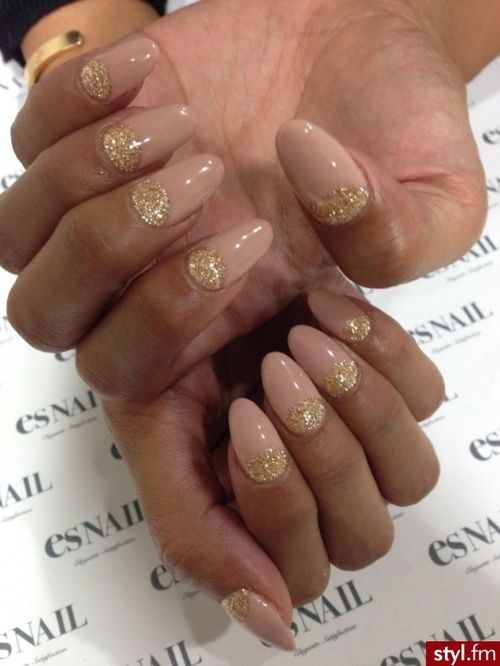 Golden glitter nails