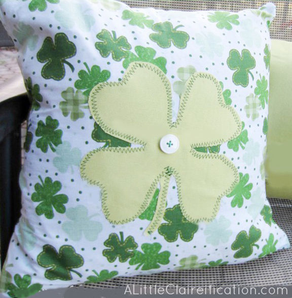Easy throw pillow Easy throw pillow