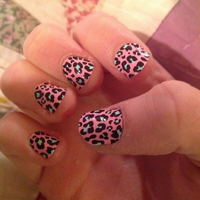 Pink and black leopard print nails