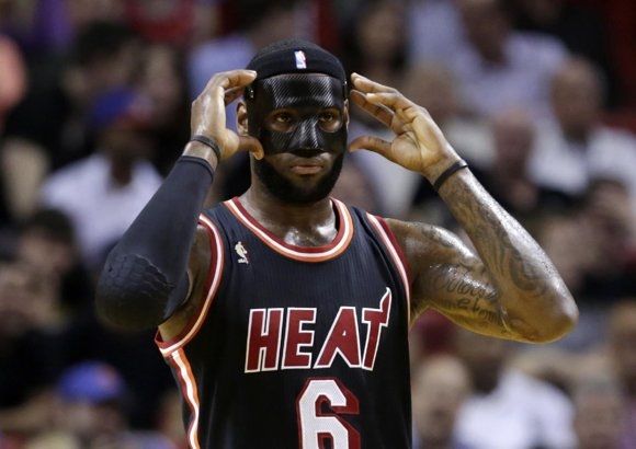 King James scores 61 points VS Bobcats King James scores 61 points VS Bobcats