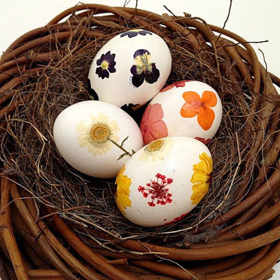 Easy pressed flower easter egg tutorial