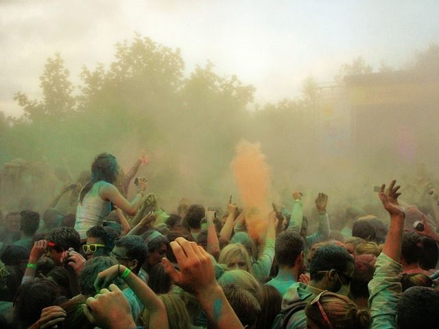 Color party Color party