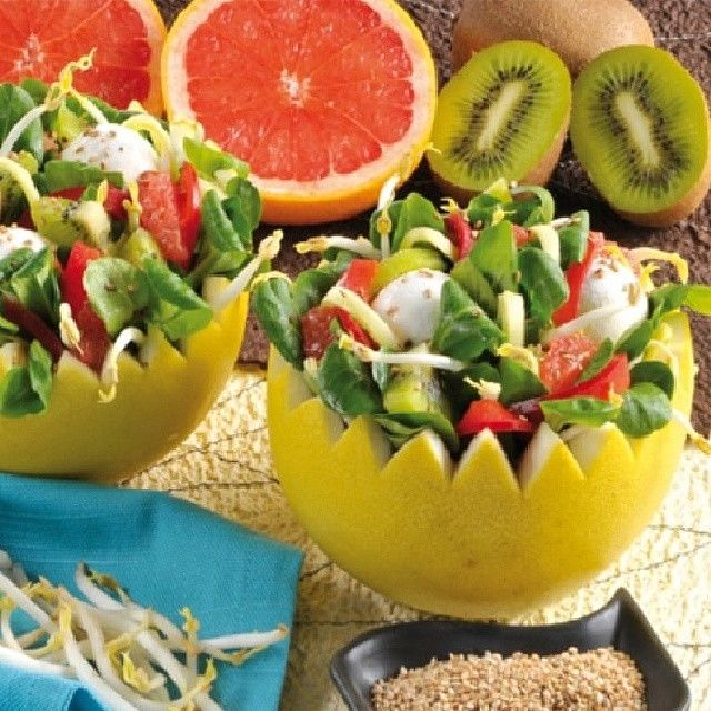 Salad fruit bowls