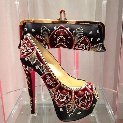 Stiletto Pumps with Matching Clutch