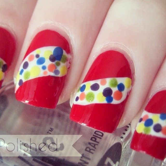 Polka dot striped nails Polka dot striped nails