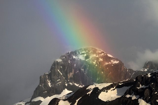 Mountain rainbow
