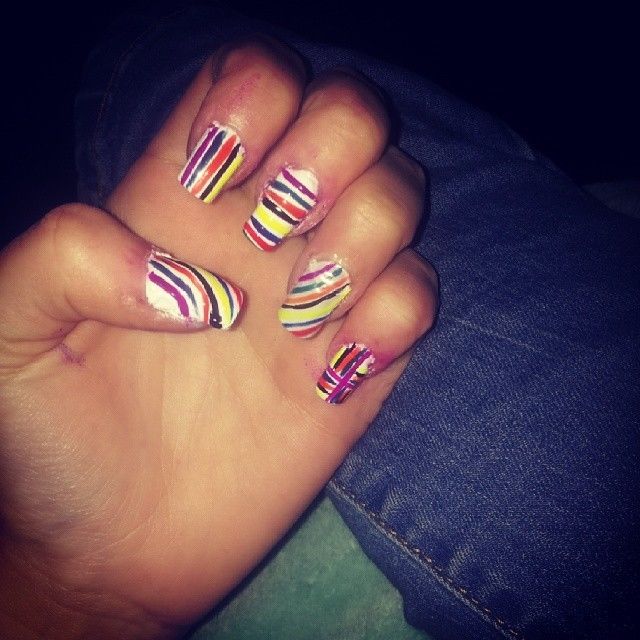 Nail Stripes Nail Stripes
