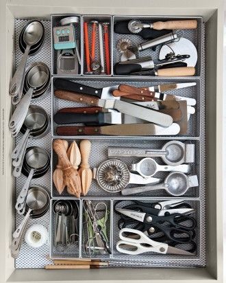 Small hand tools
