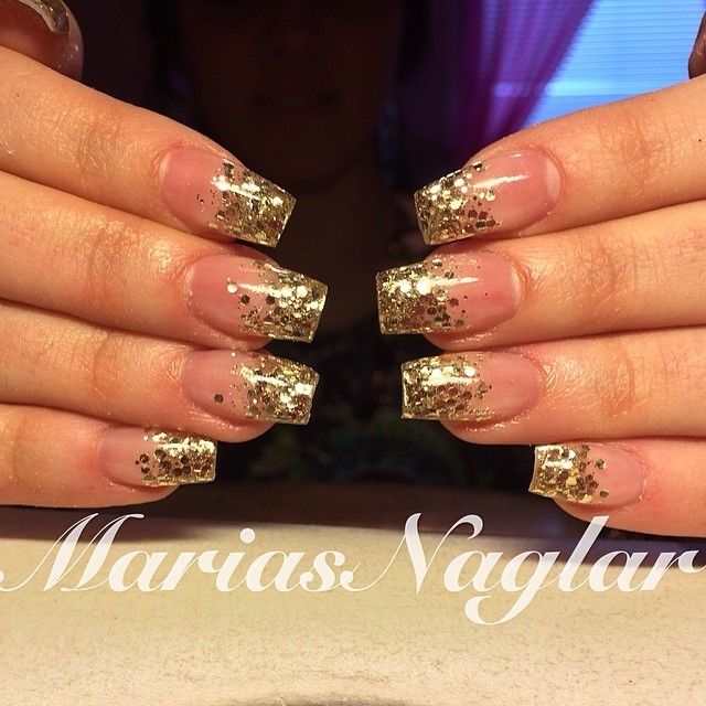 Gold shimmering nails Gold shimmering nails