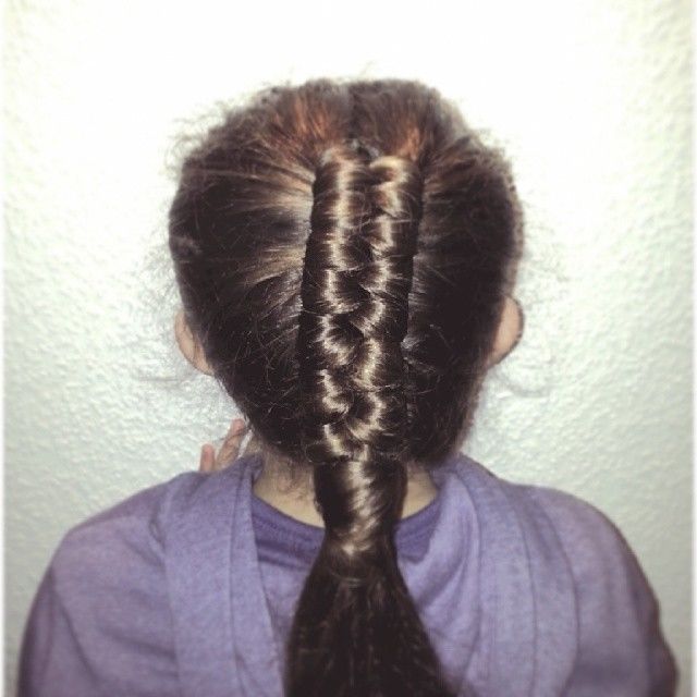 Dutch infinity braid Dutch infinity braid