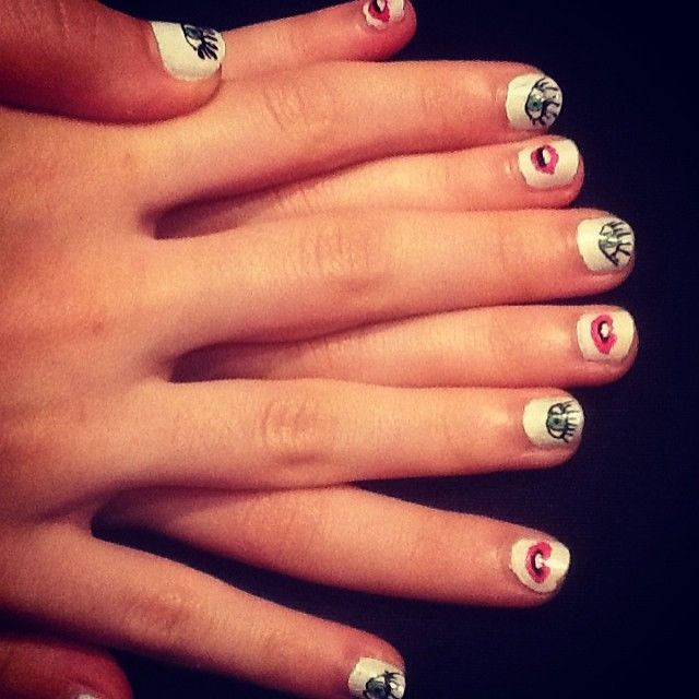 Eyeball nails Eyeball nails