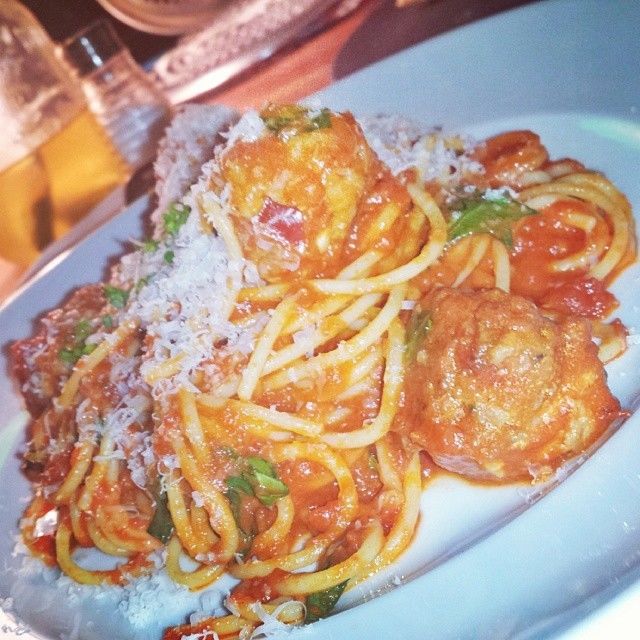 Classic spaghetti and meatballs