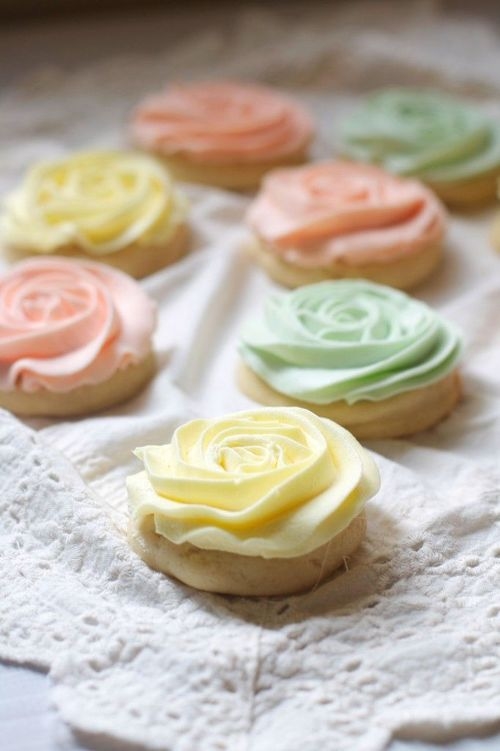 Rose cookies