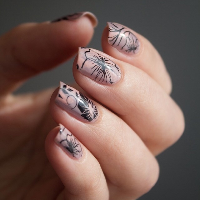 Floral art nails Floral art nails