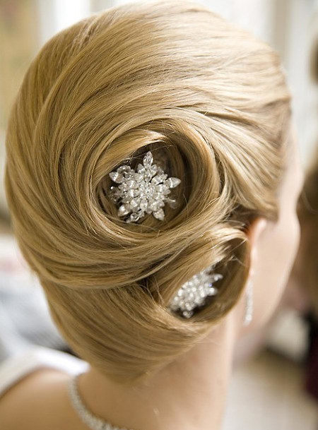 Wedding swirl hair Wedding swirl hair