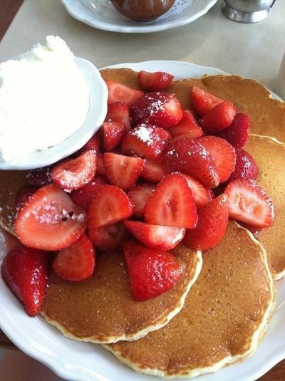 Strawberries and pancakes