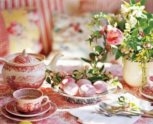 Pretty Easter Table Setting