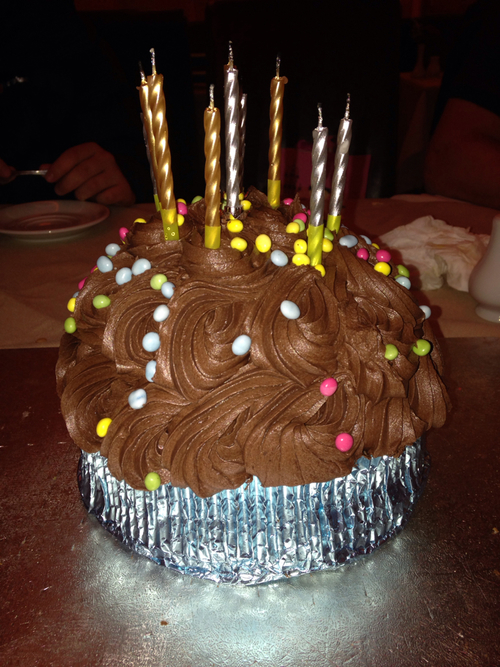 Super cupcake cake