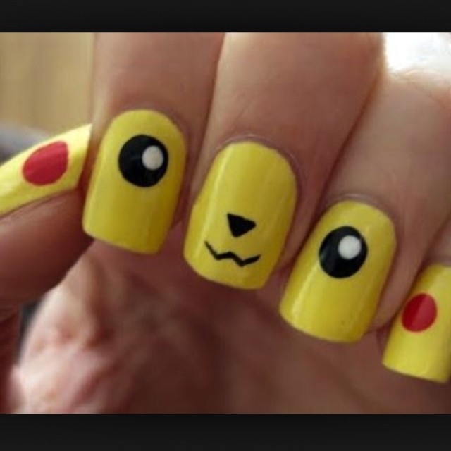 Pikachu nail art Pikachu nail art