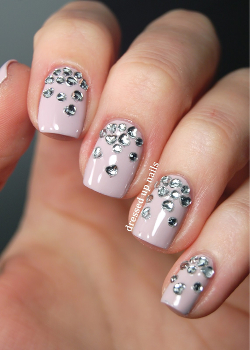 Stud heart nails Stud heart nails